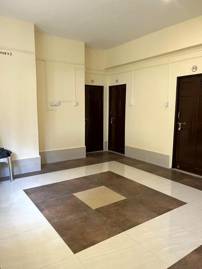 New Bombay Lodge Ναγκπούρ Εξωτερικό φωτογραφία